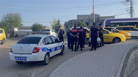 İ­l­ ­G­ö­ç­ ­İ­d­a­r­e­s­i­ ­M­ü­d­ü­r­l­ü­ğ­ü­­n­d­e­ ­g­ü­v­e­n­l­i­k­ ­g­ö­r­e­v­l­i­l­e­r­i­n­e­ ­s­a­l­d­ı­r­ı­:­ ­1­5­ ­g­ö­z­a­l­t­ı­